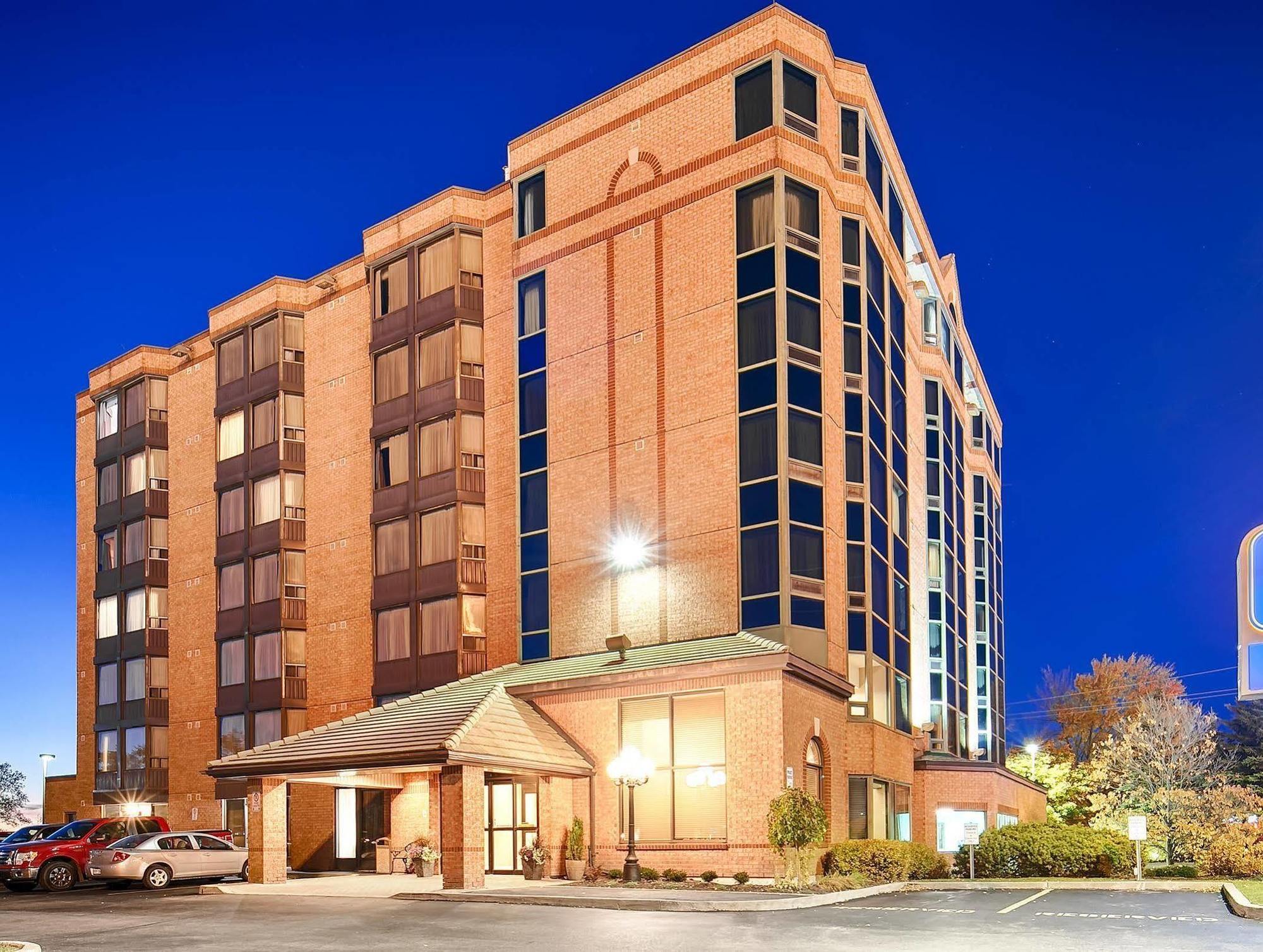 Best Western Plus Cambridge Hotel Екстер'єр фото