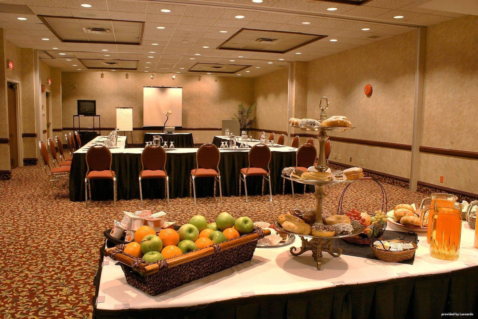 Best Western Plus Cambridge Hotel Екстер'єр фото